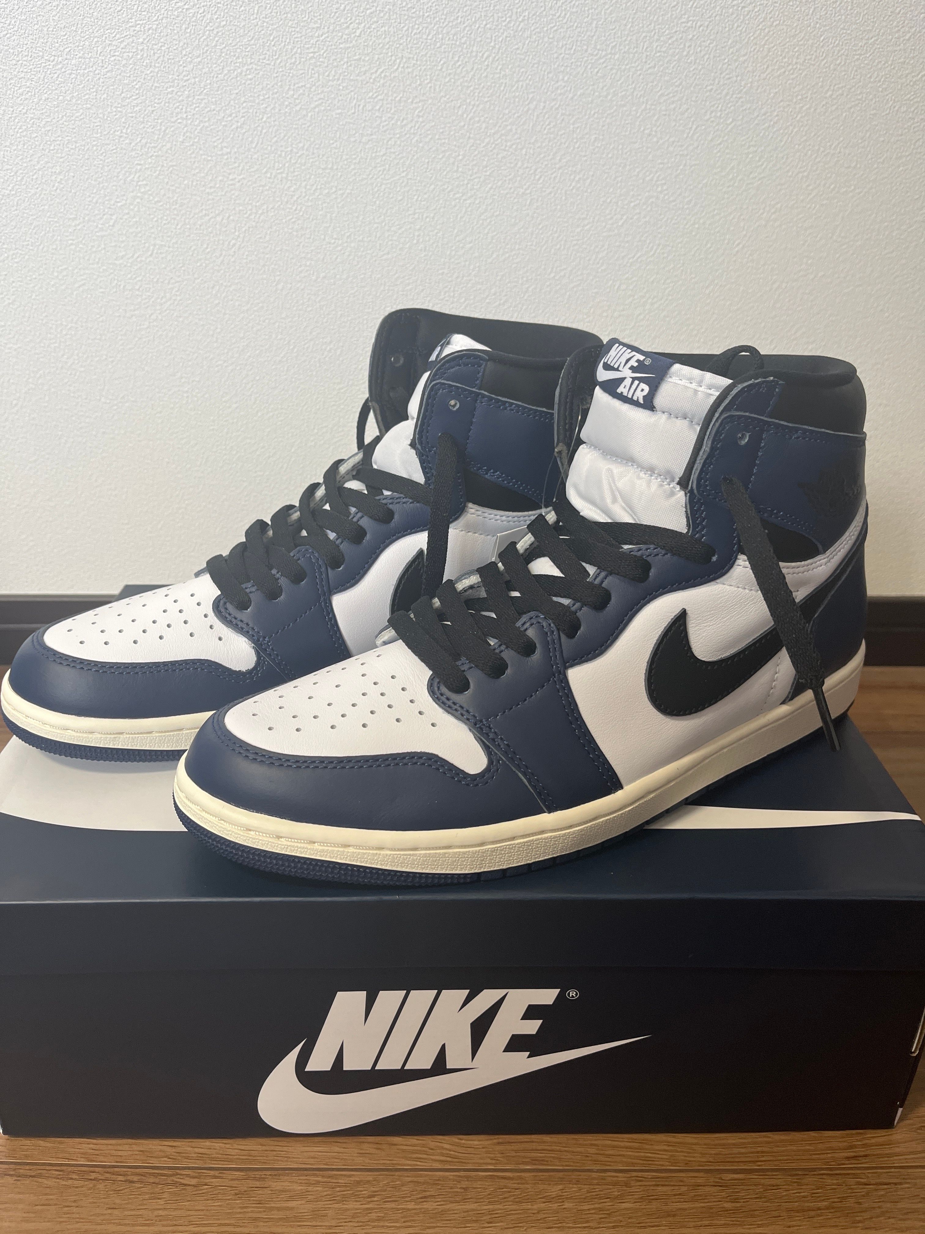 Nike Air Jordan 1 Retro High OG "Midnight Navy"