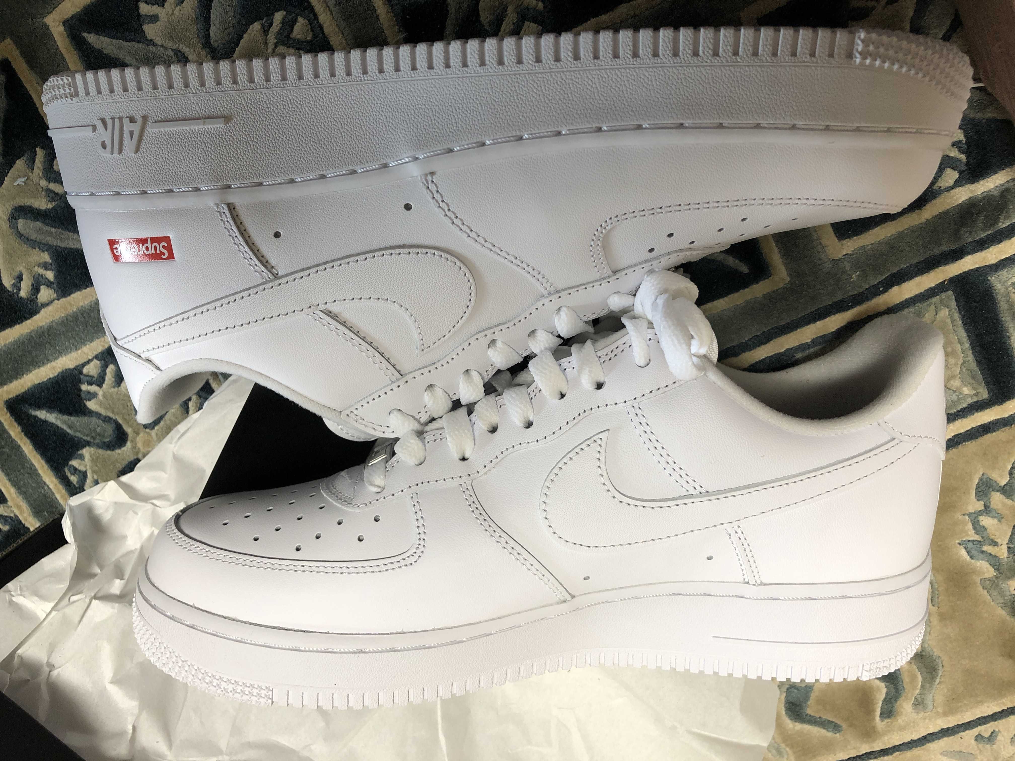 Supreme × Nike Air Force 1 Low "White"