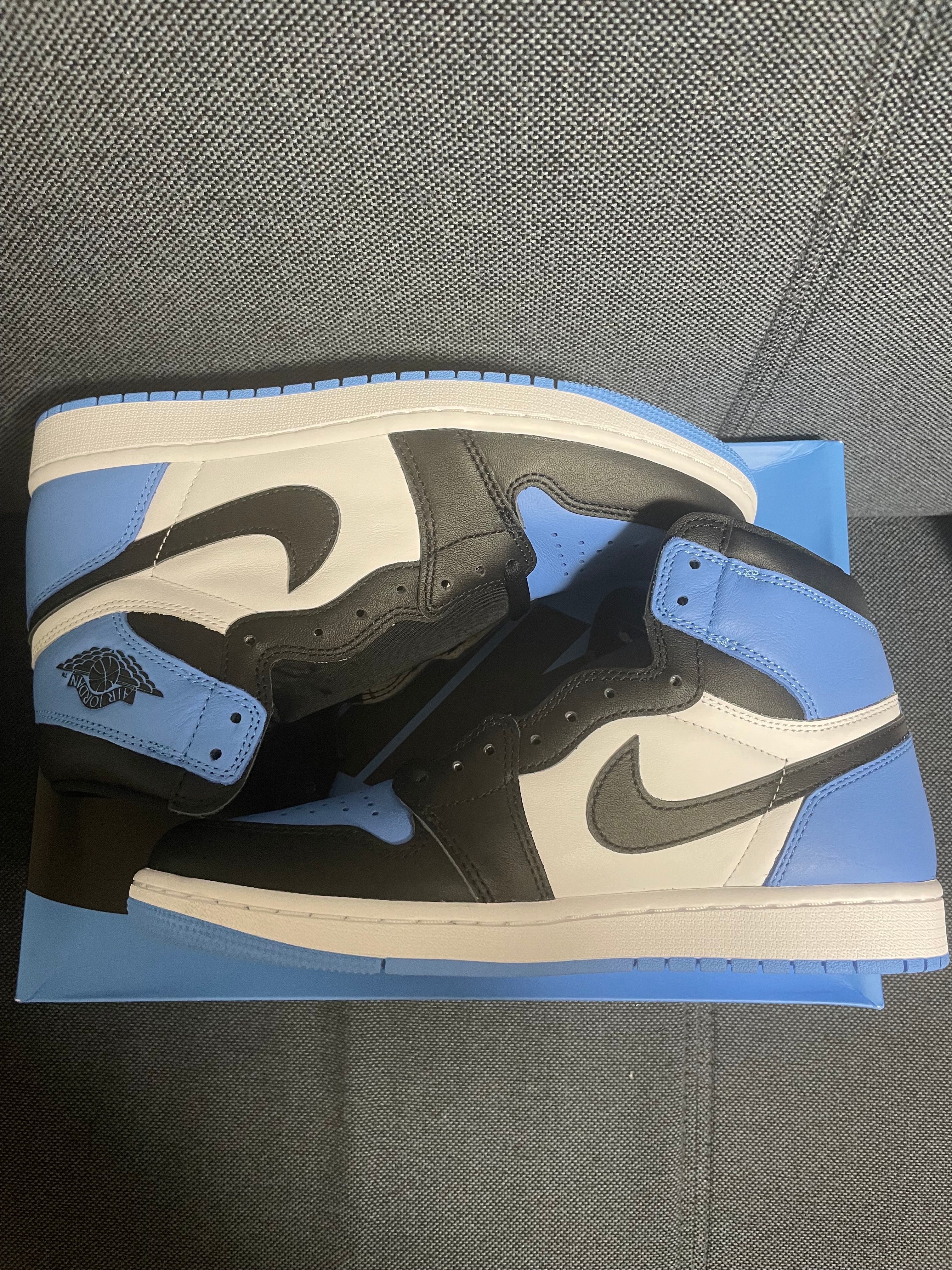 Nike Air Jordan 1 Retro High OG "University Blue/UNC Toe"