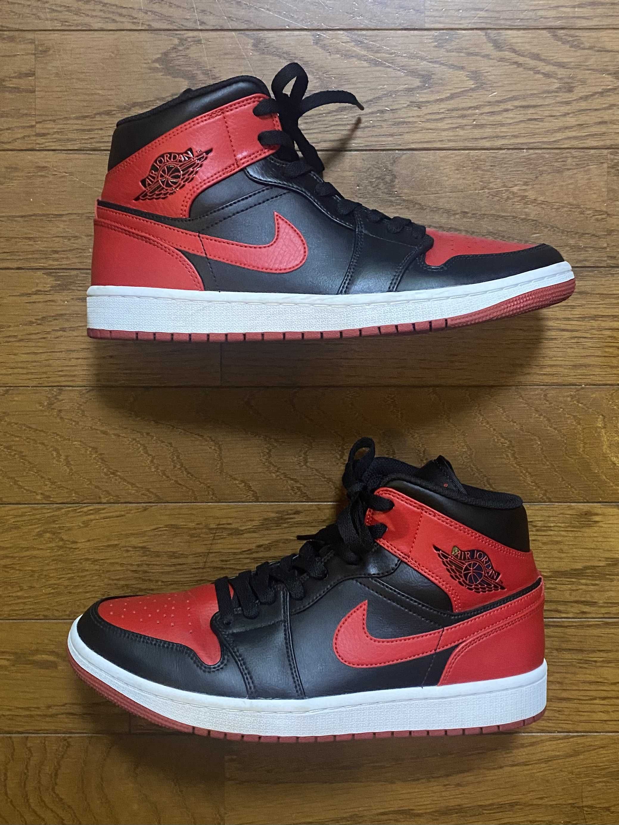 Nike Air Jordan 1 Mid "Bred"