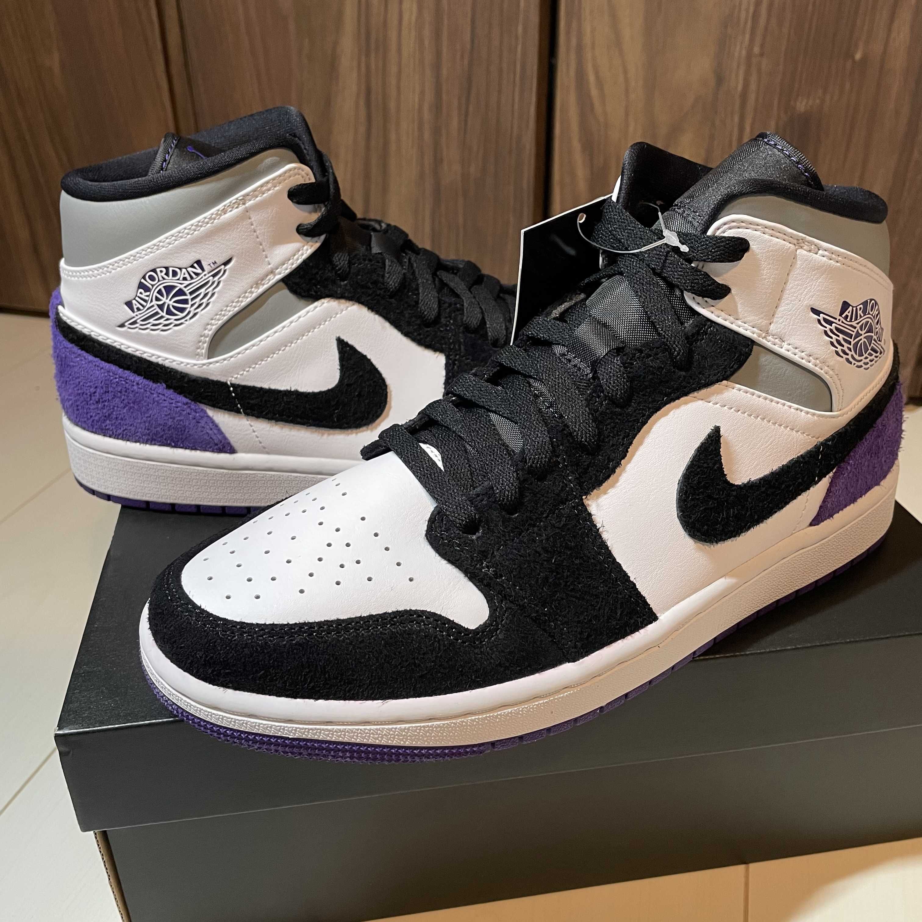 Nike Air Jordan 1 Mid "Purple"