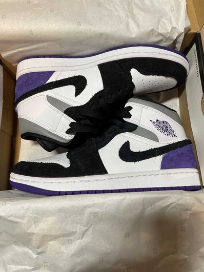 Nike Air Jordan 1 Mid "Purple"