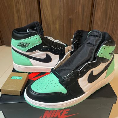 Nike Air Jordan 1 High OG "Green Glow"