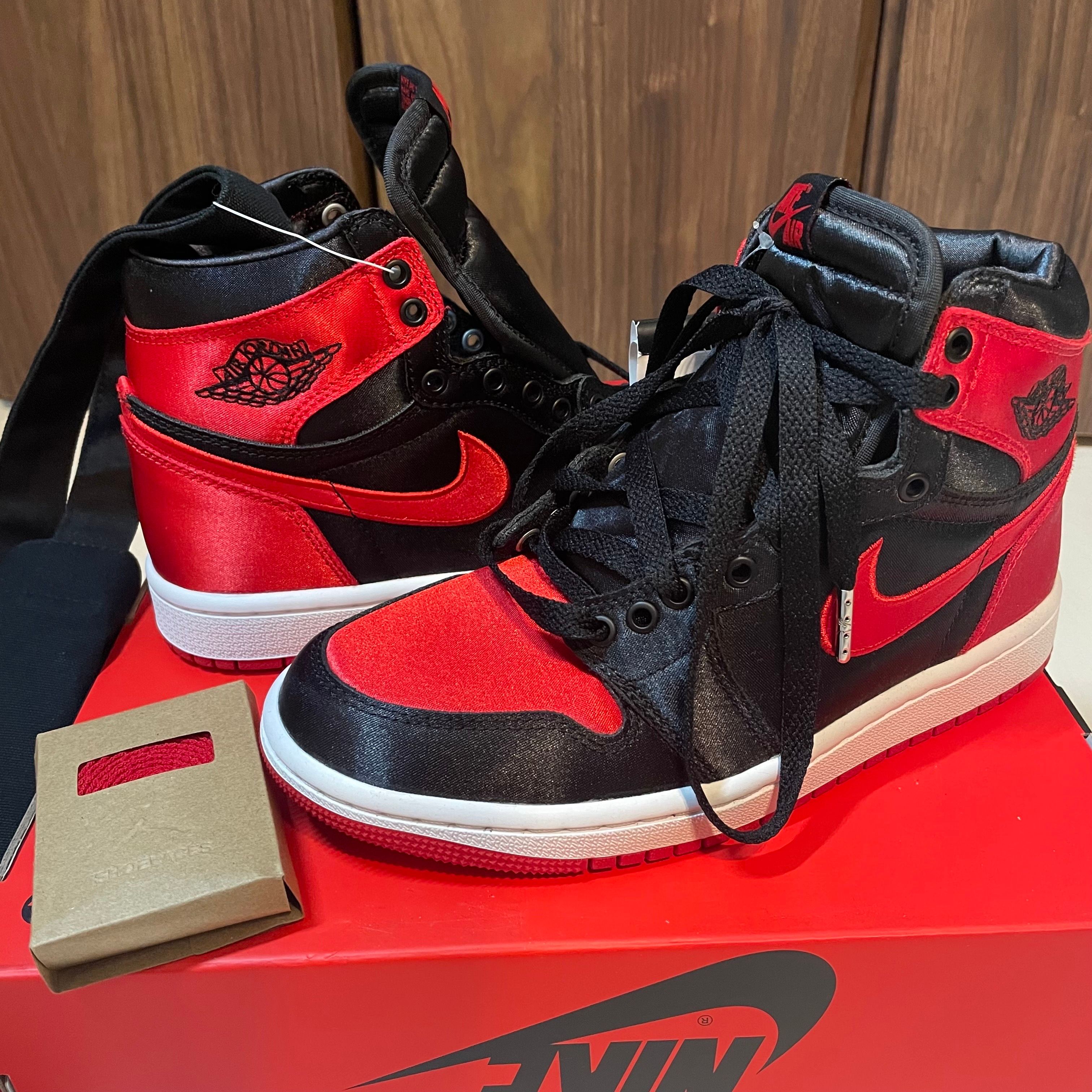 Nike Women's Air Jordan 1 Retro High OG "Satin Bred"