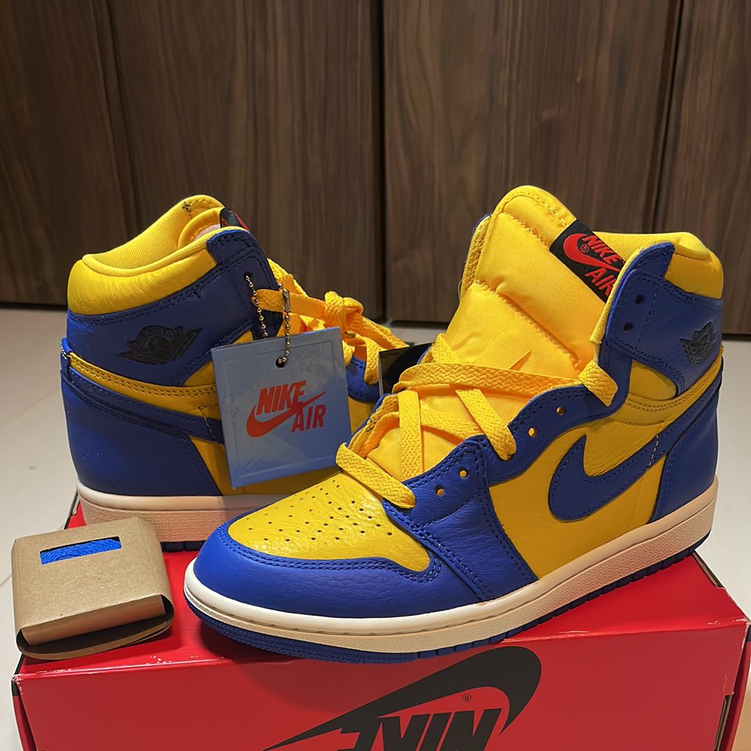 Nike Women's Air Jordan 1 High OG "Game Royal and Varsity Maize"