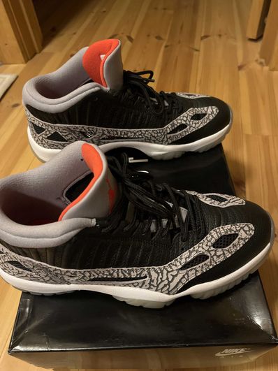 Nike Air Jordan 11 Low IE "Black Cement"