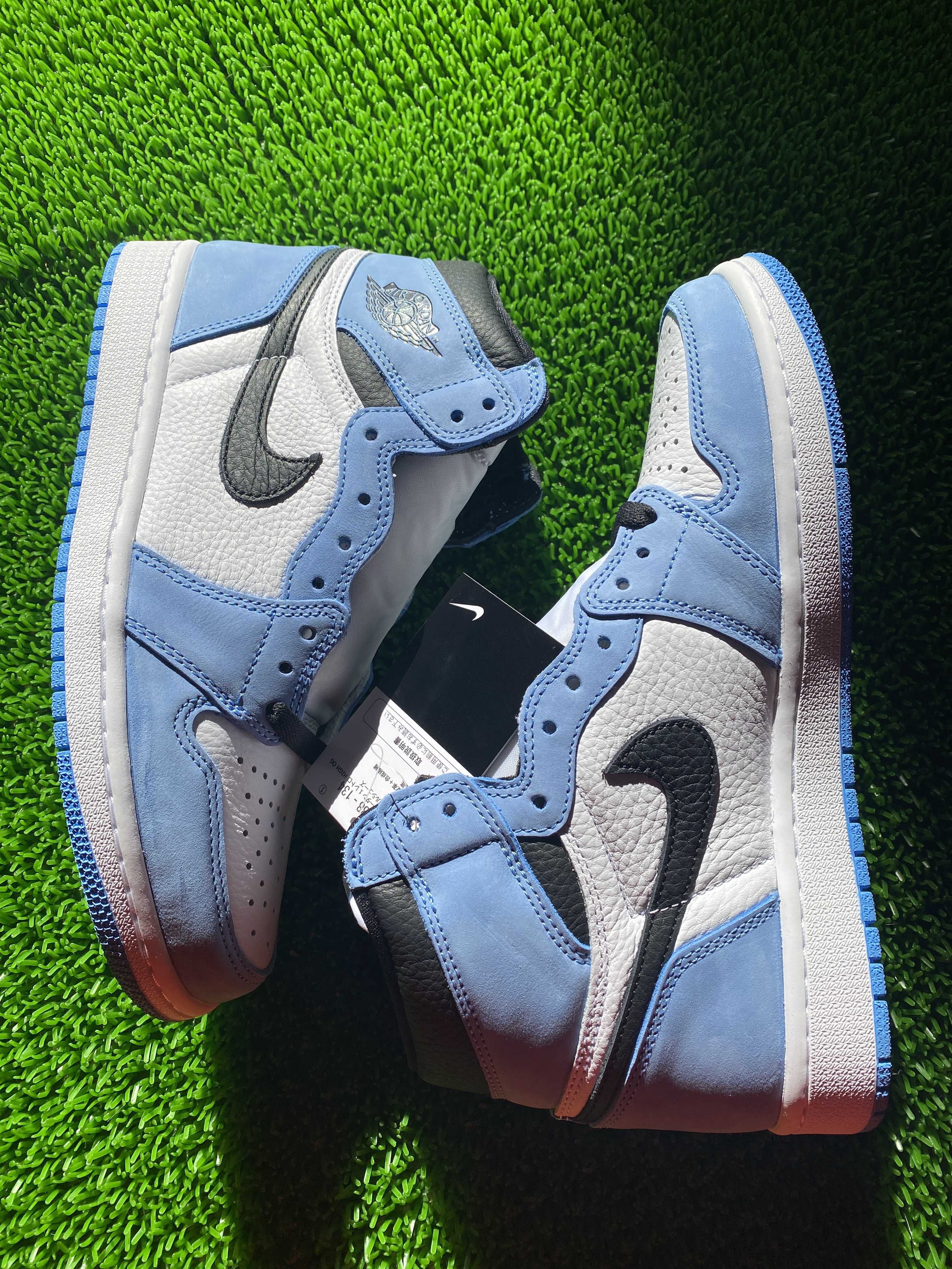 Nike Air Jordan 1 High OG "University Blue"