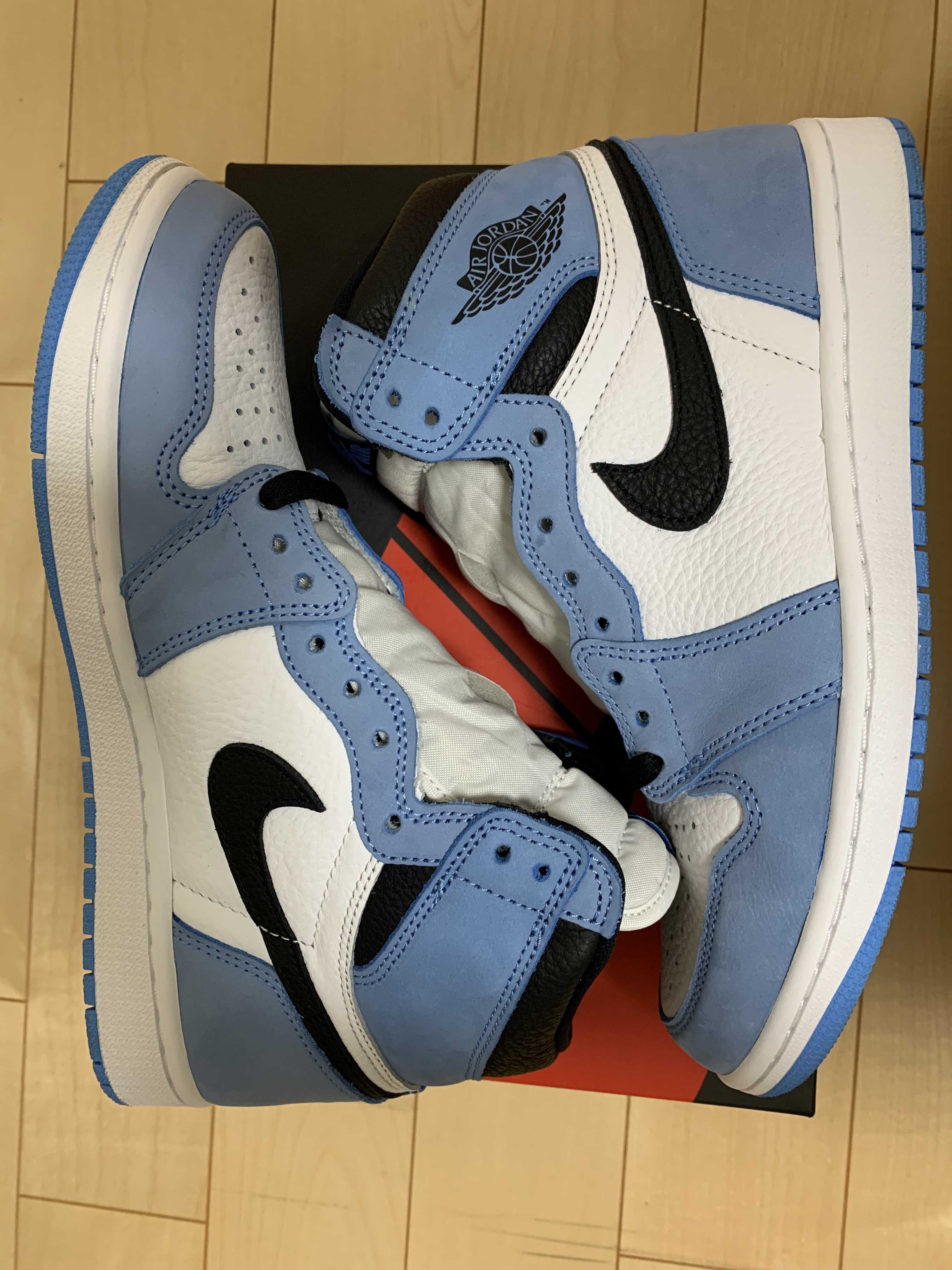 Nike Air Jordan 1 High OG "University Blue"