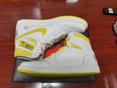 Nike Air Jordan 1 High OG "First Class Flight"