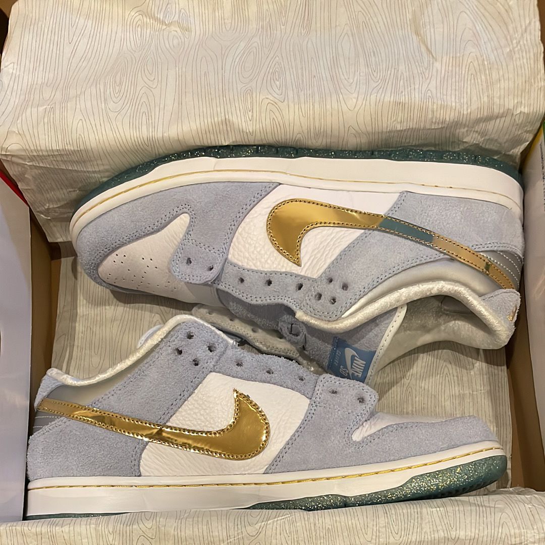 Sean Cliver × Nike SB Dunk Low "Holiday Special"