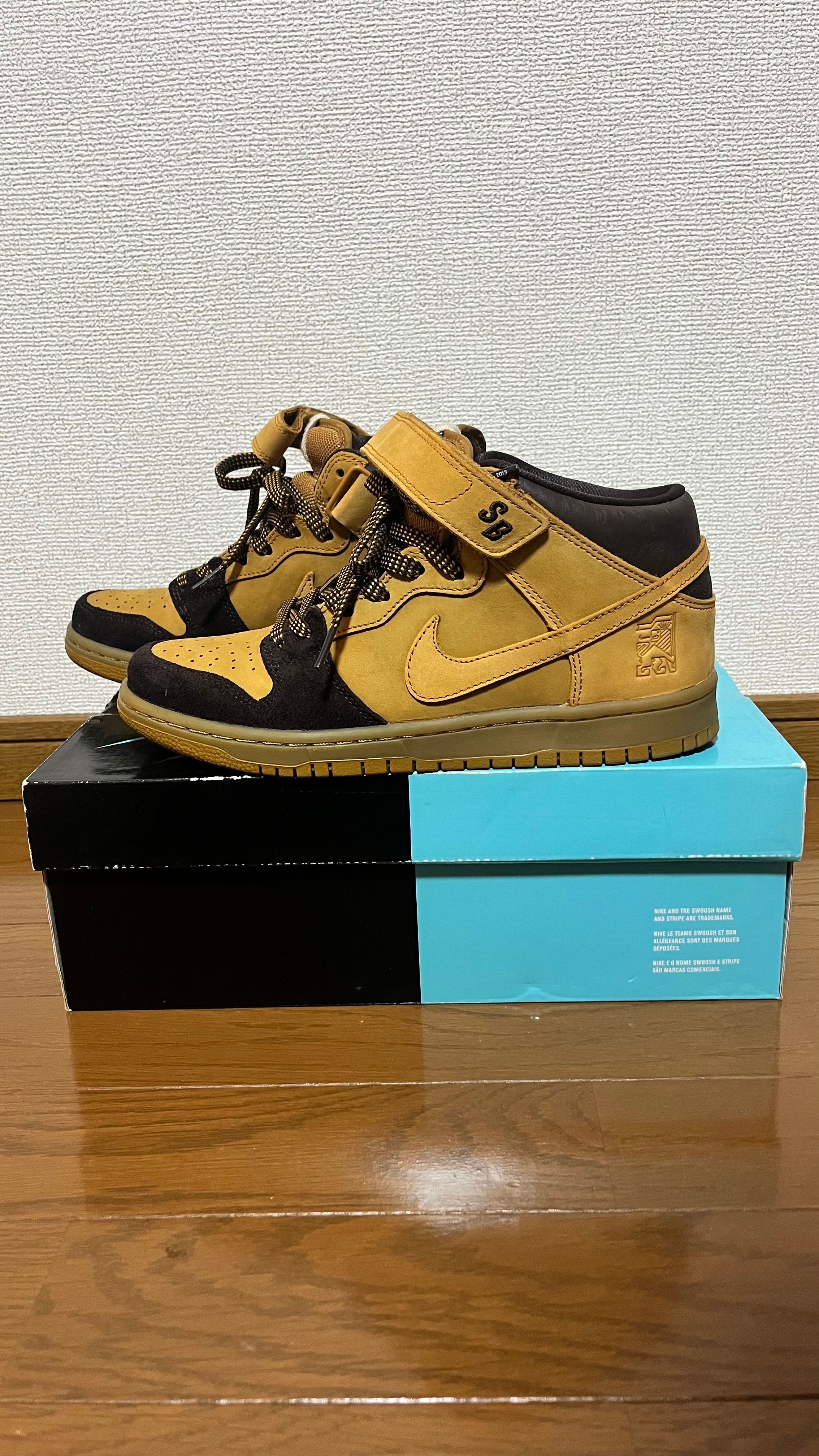 ナイキ SB ダンク ミッド プロ "ルイス・マーネル"