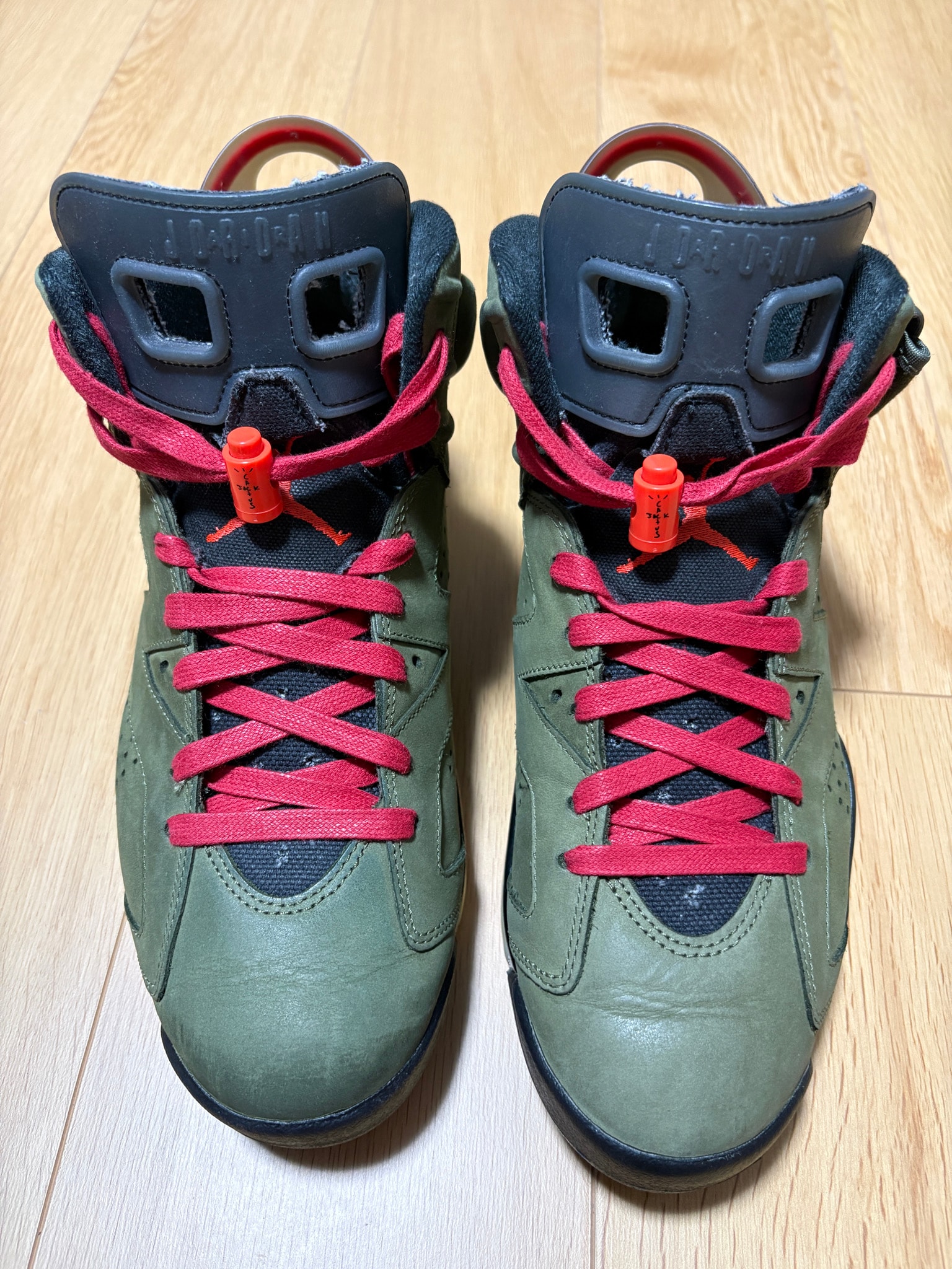 Travis Scott × Nike Air Jordan 6 Retro "Medium Olive"