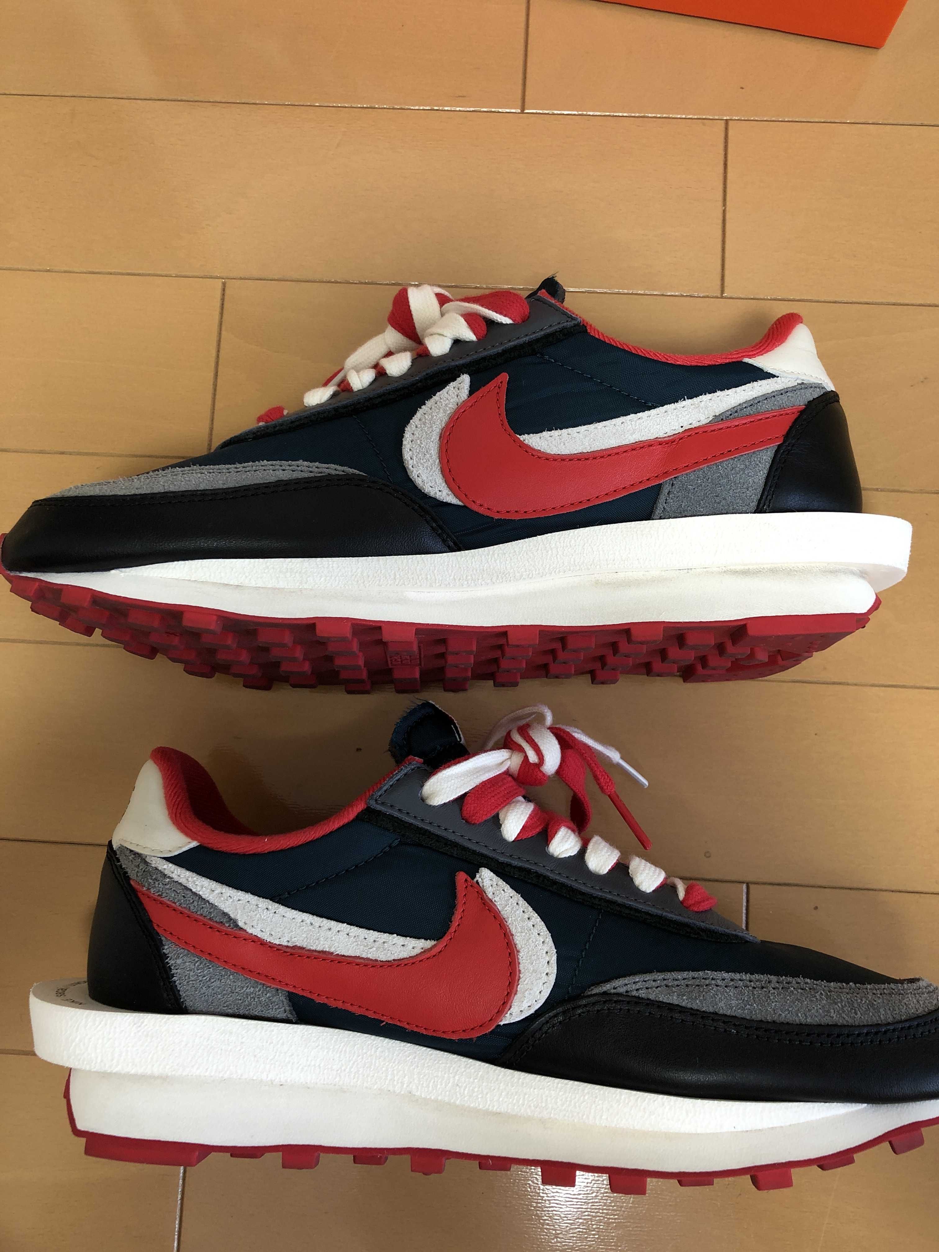 UNDERCOVER × sacai × Nike LD Waffle "Midnight Spruce/Pale Ivory-Dark Grey-University Red"