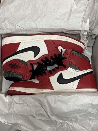 Nike Air Jordan 1 High OG "Lost & Found/Chicago"