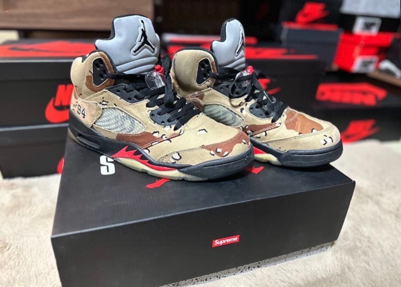 シュプリーム × ナイキ エアジョーダン5 レトロ "デザート カモ"