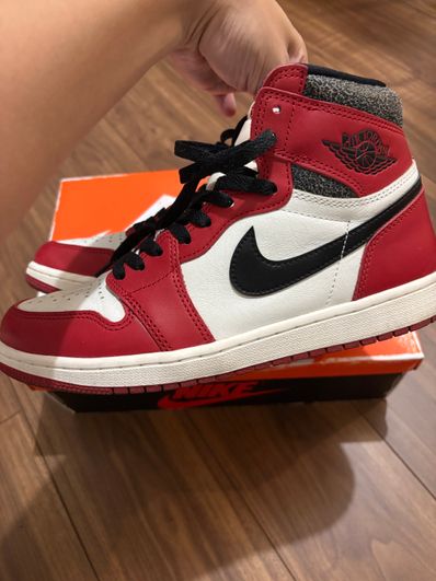 Nike Air Jordan 1 High OG "Lost & Found/Chicago"