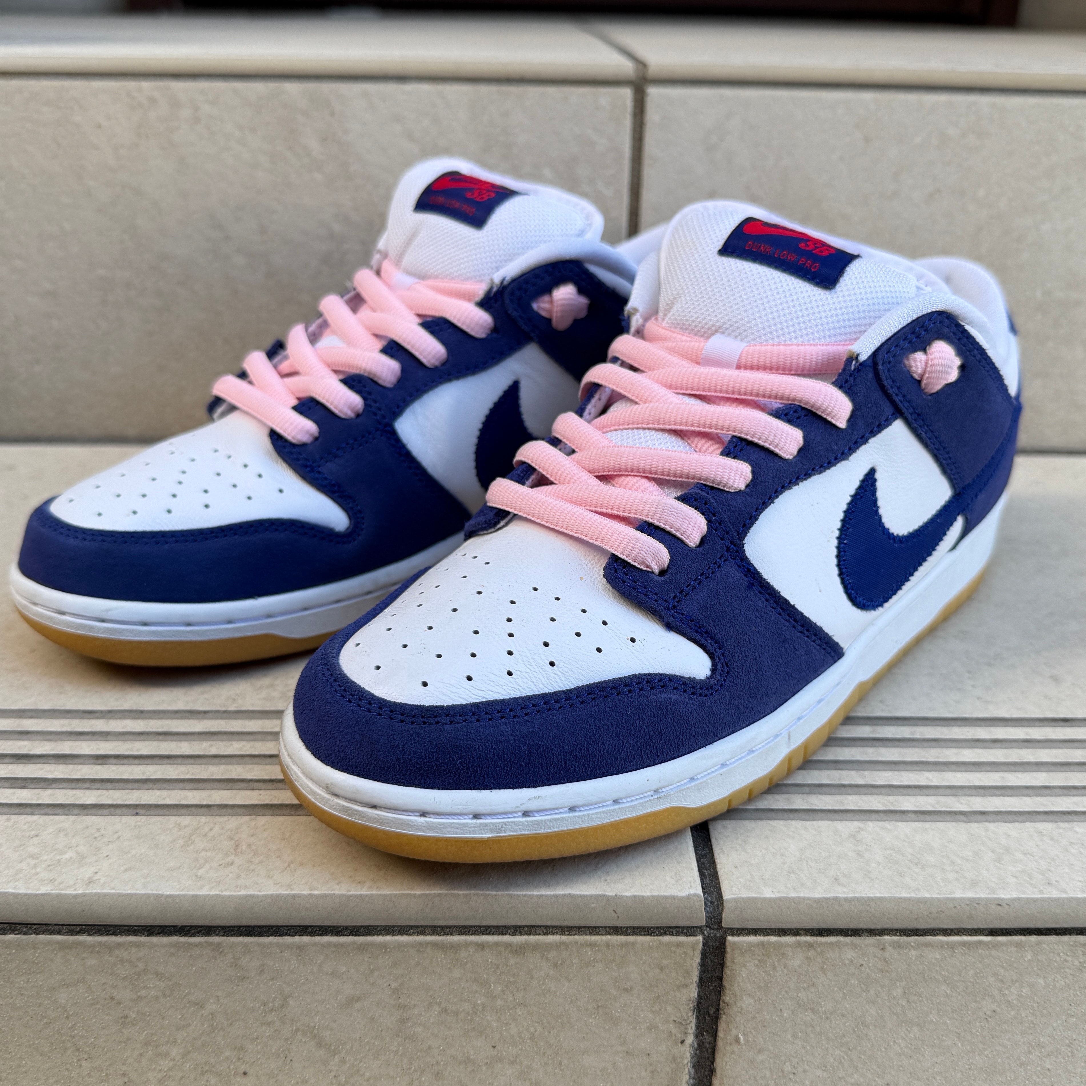 Nike SB Dunk Low "Los Angeles Dodgers/Deep Royal Blue"