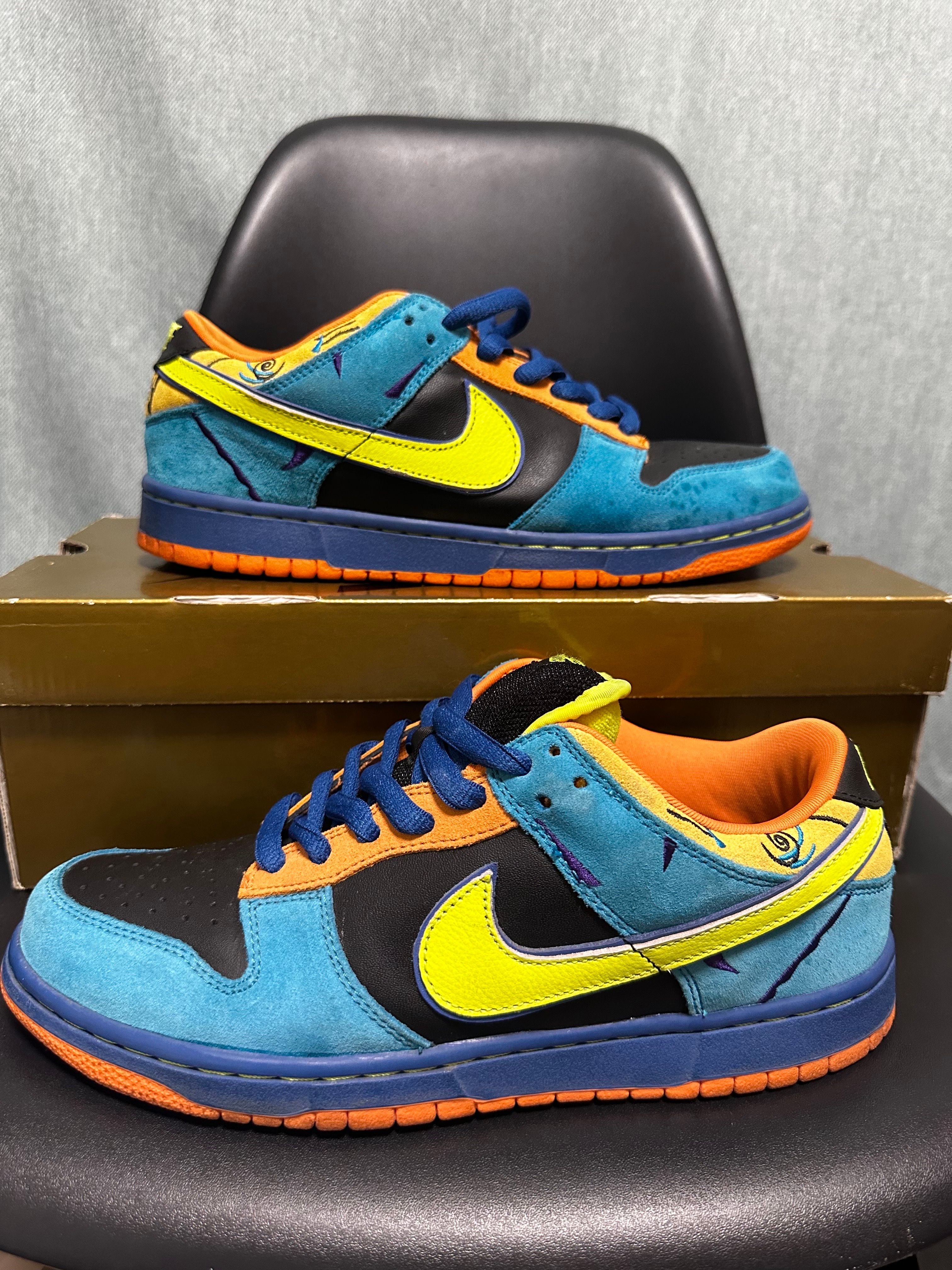 Nike SB Dunk Low "Skate or Die"