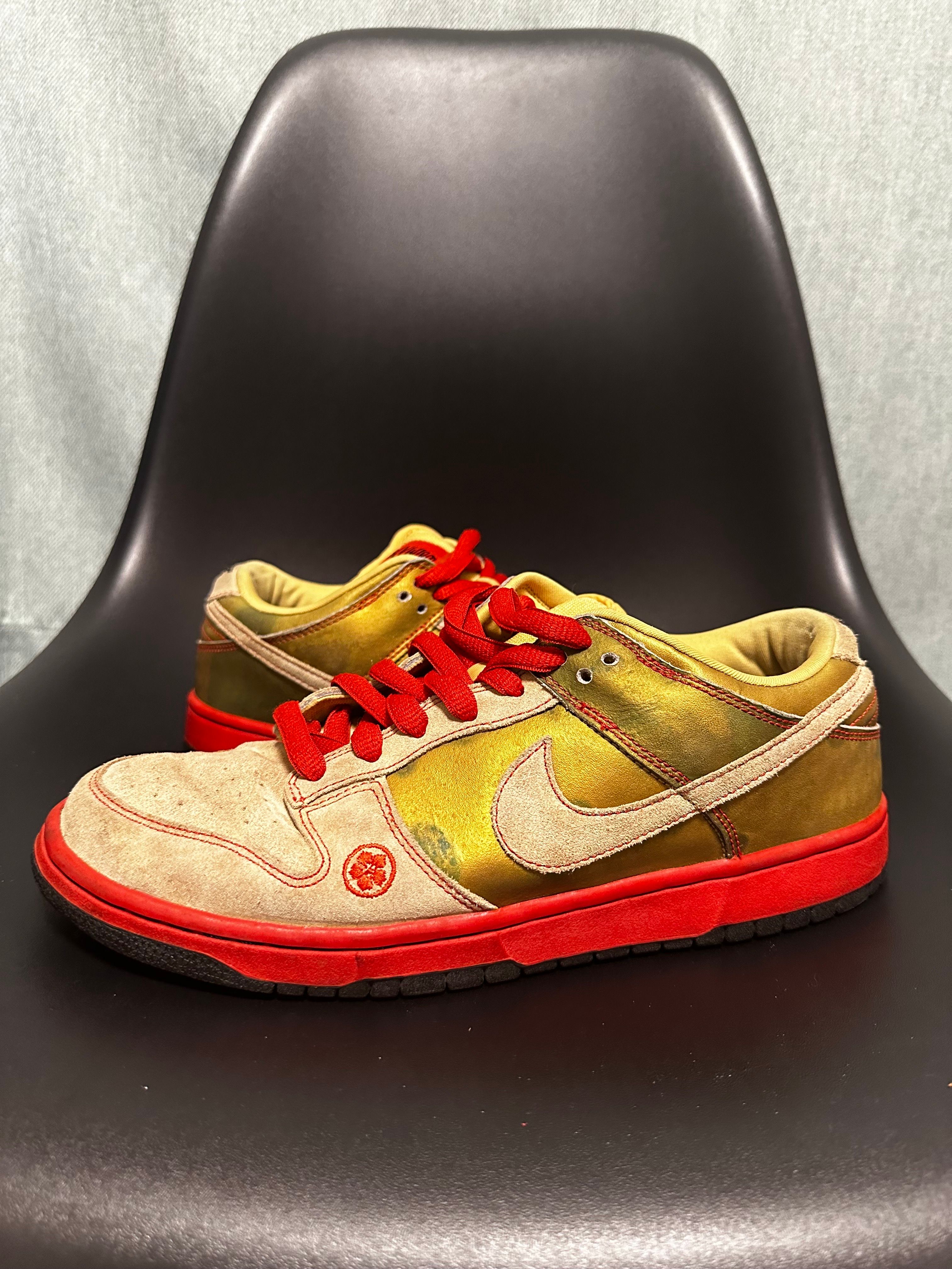 Nike SB Dunk Low "Money Cat"