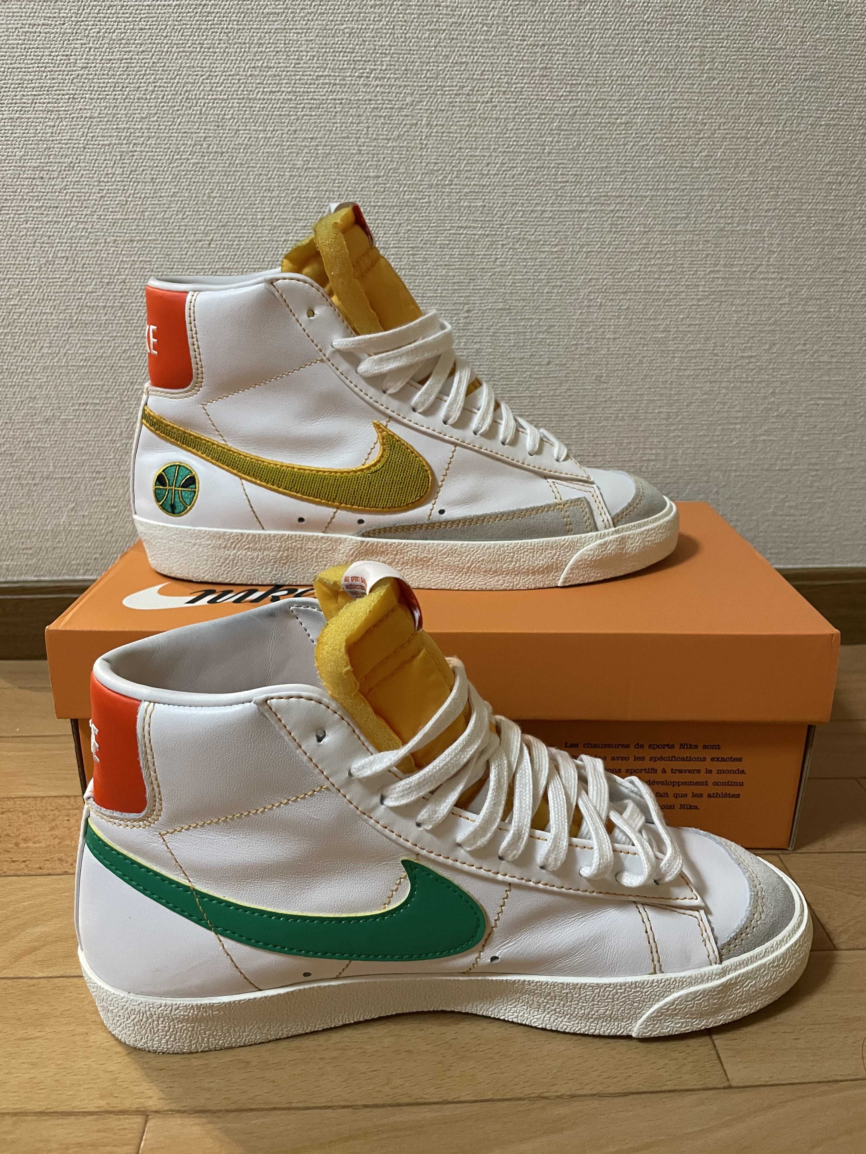 NIKE BLAZER MID 77 VINTAGE "RAYGUNS"