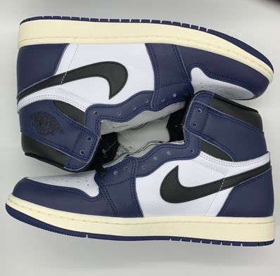 Nike Air Jordan 1 Retro High OG "Midnight Navy"