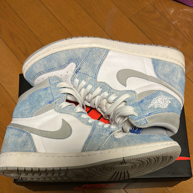 Nike Air Jordan 1 High OG "Hyper Royal"