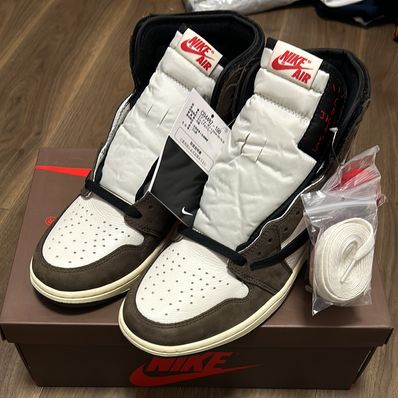Travis Scott × Nike Air Jordan 1 Retro High OG TS SP "Sail/Dark Mocha"
