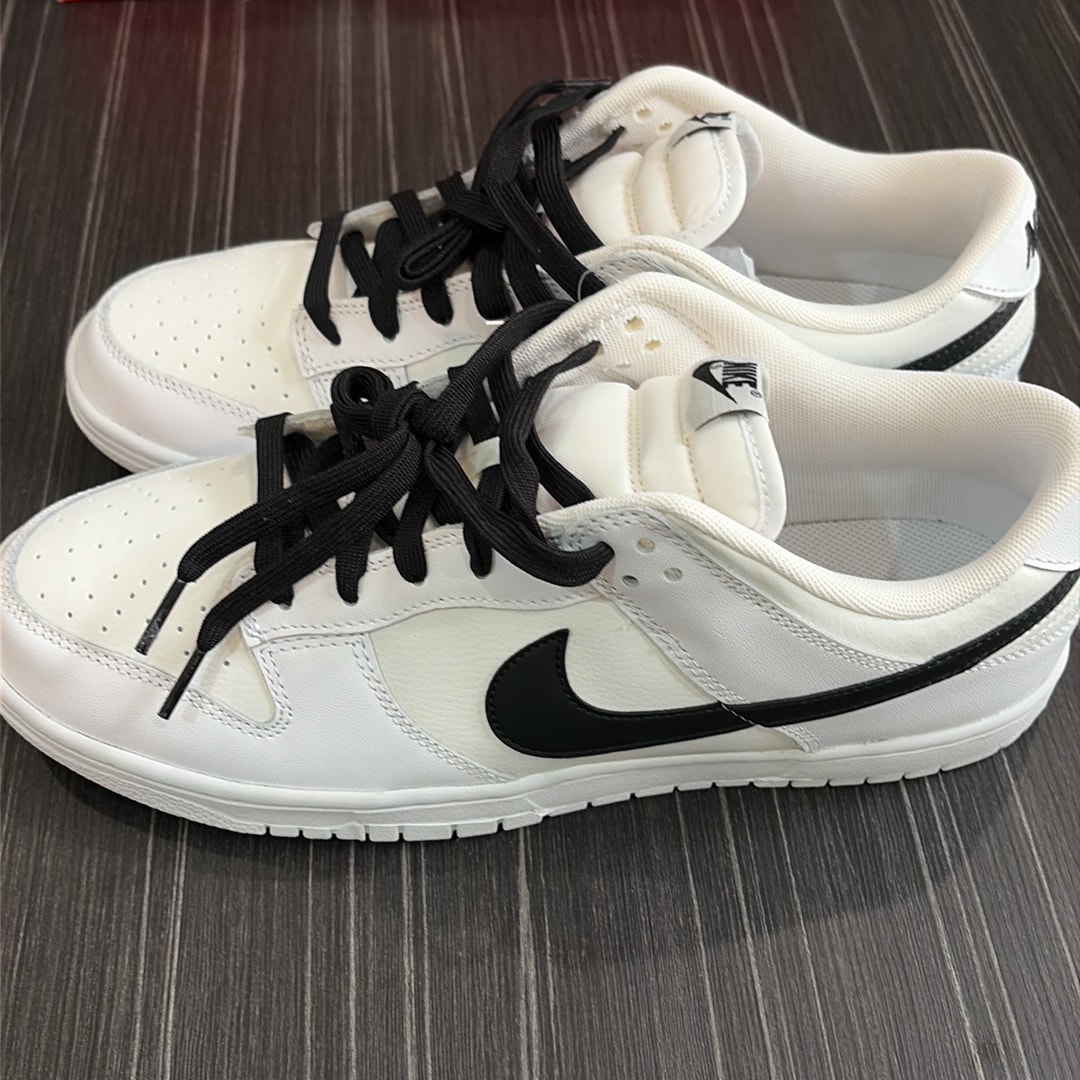 Nike Dunk Low "Black/White"