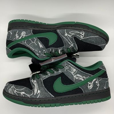 There Skateboards × Nike SB Dunk Low Pro "Anthracite and Gorge Green"