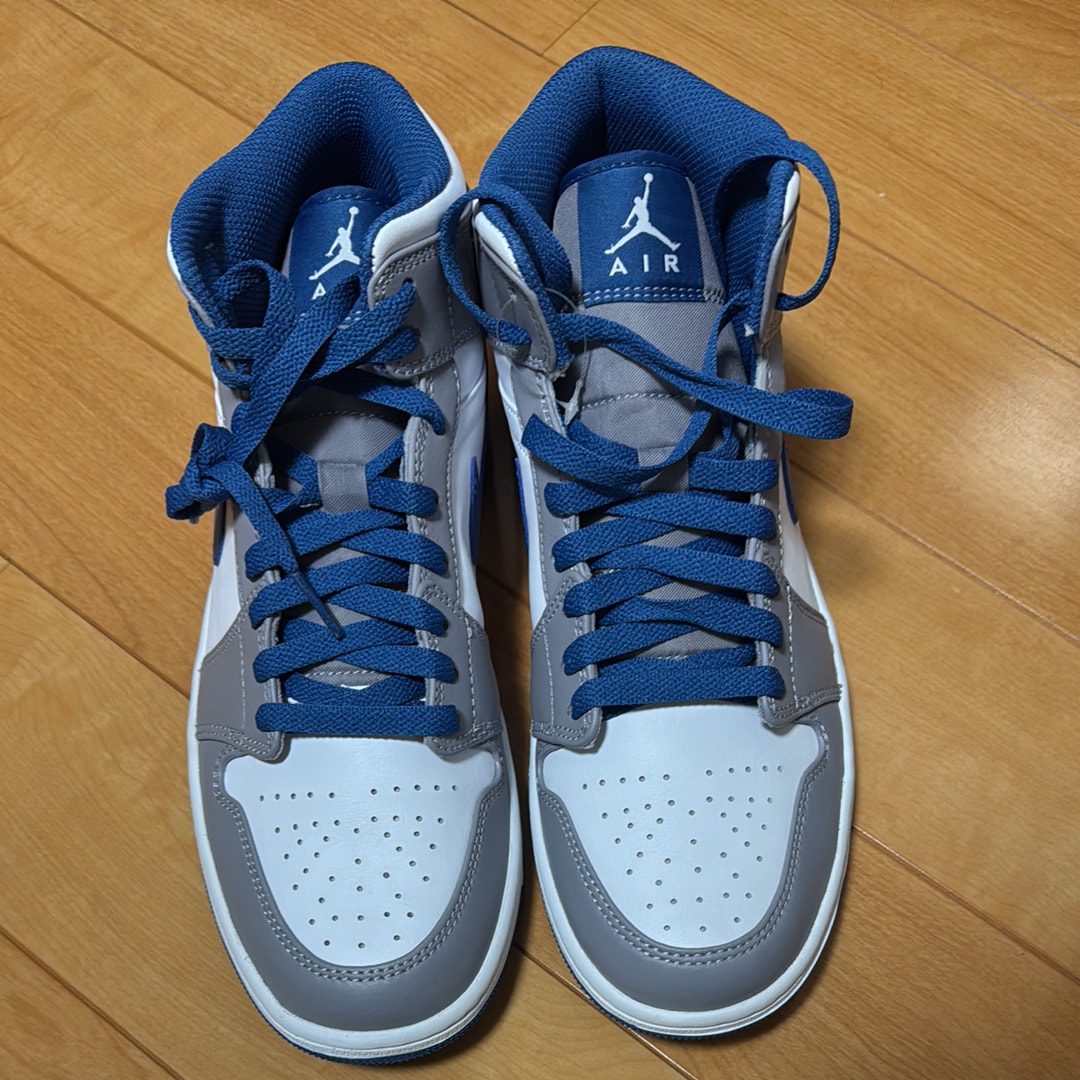 Nike Air Jordan 1 Mid "True Blue"