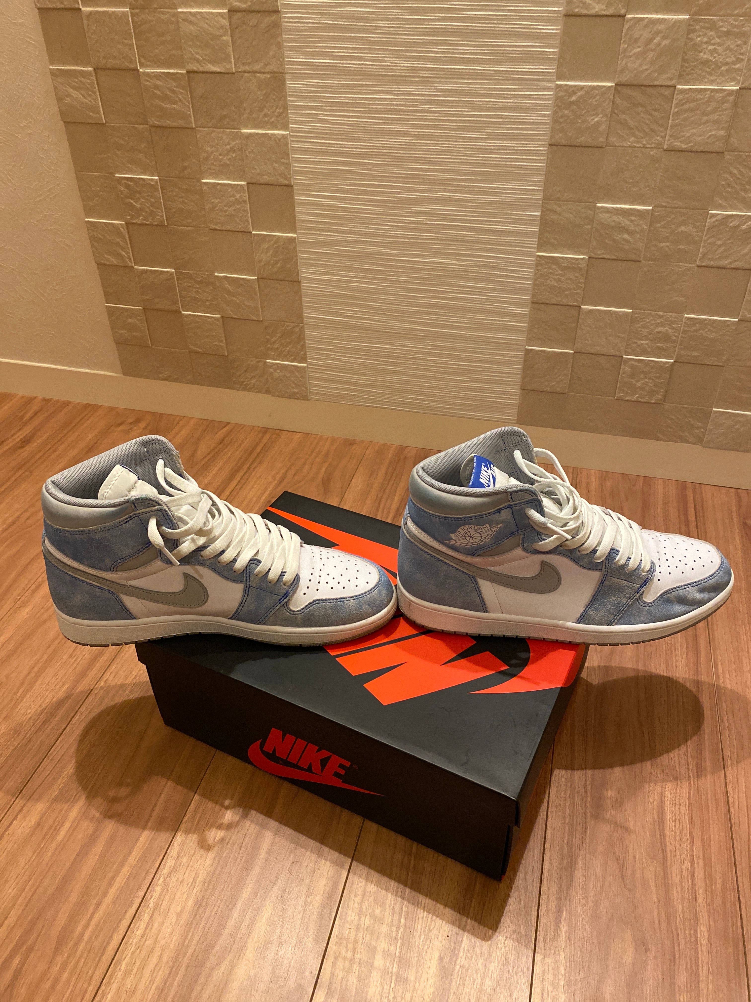 Nike Air Jordan 1 High OG "Hyper Royal"