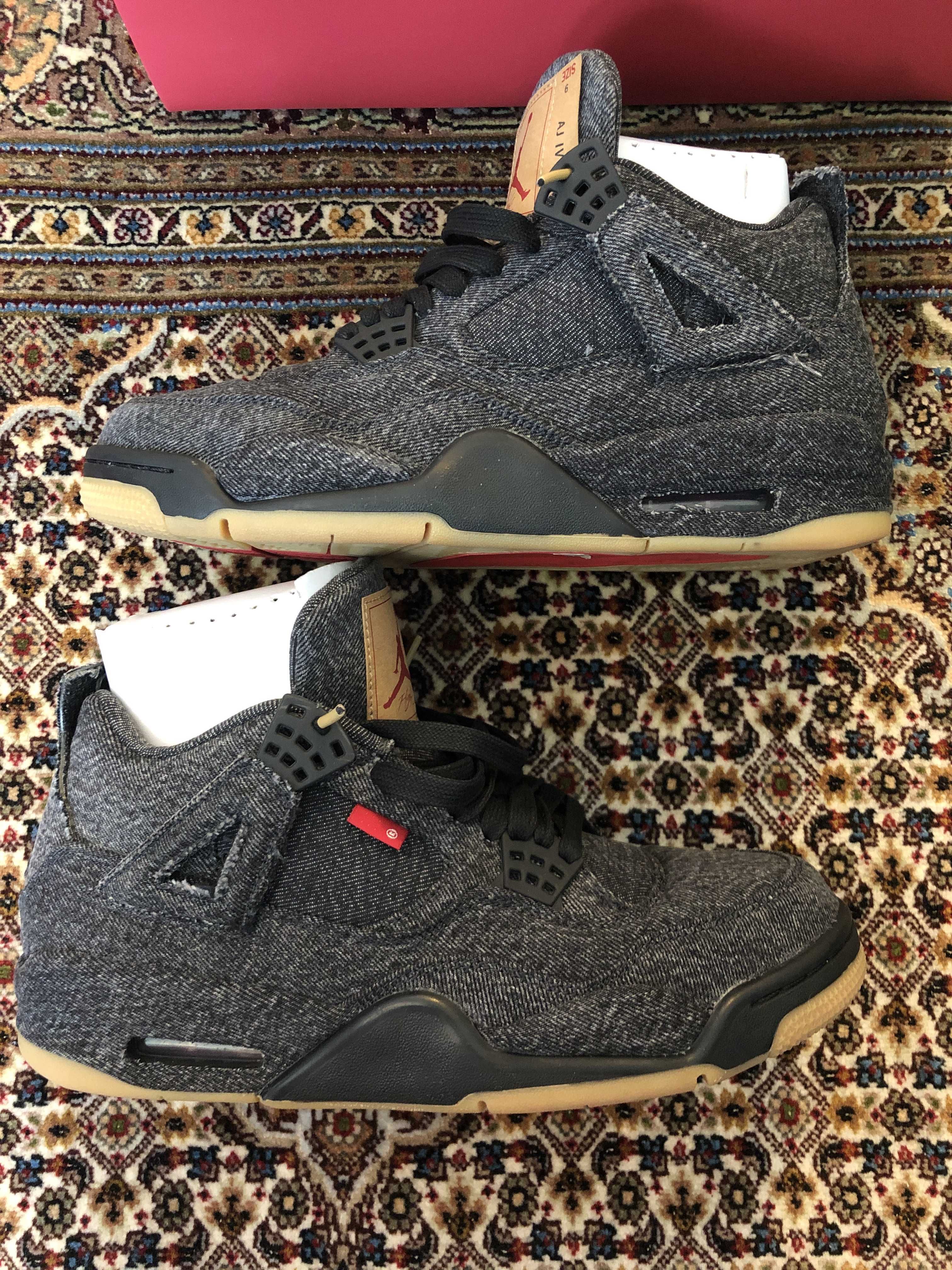 Nike × Levi's Air Jordan 4 "Black Denim" (Tag: ®)