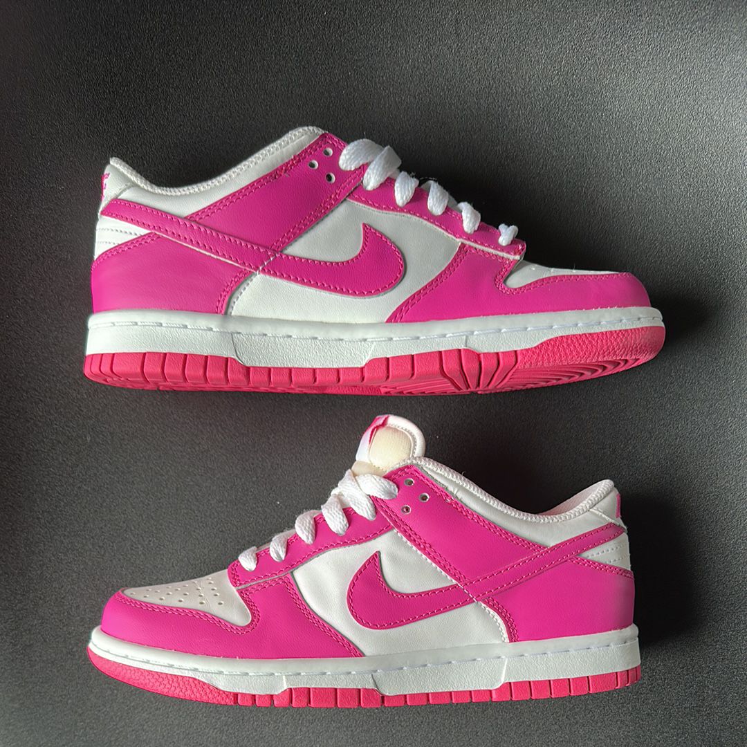 Nike GS Dunk Low "Laser Fuchsia"