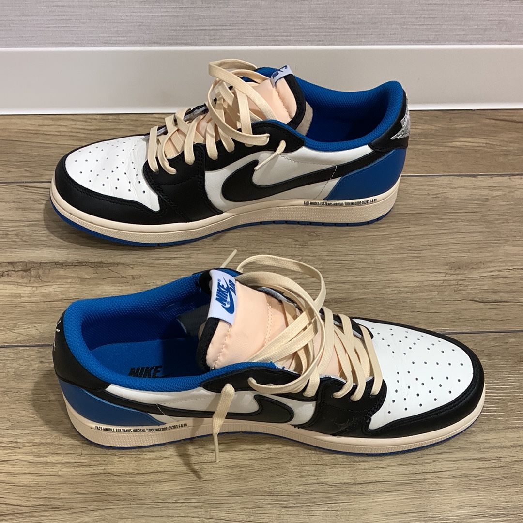 Travis Scott × fragment design × Nike Air Jordan 1 Low OG SP "Military Blue"