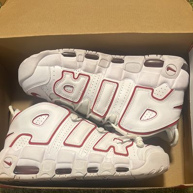 NIKE AIR MORE UPTEMPO "WHITE/VARSITY RED" (2021)