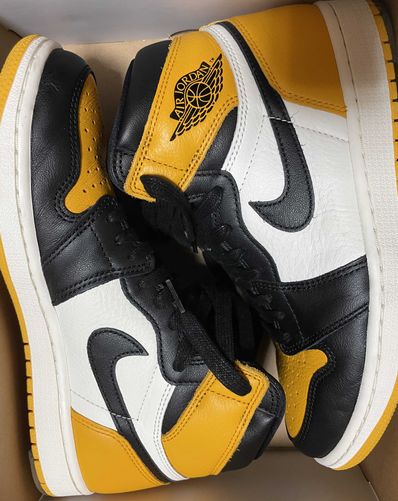 Nike Air Jordan 1 Retro High OG "Taxi"