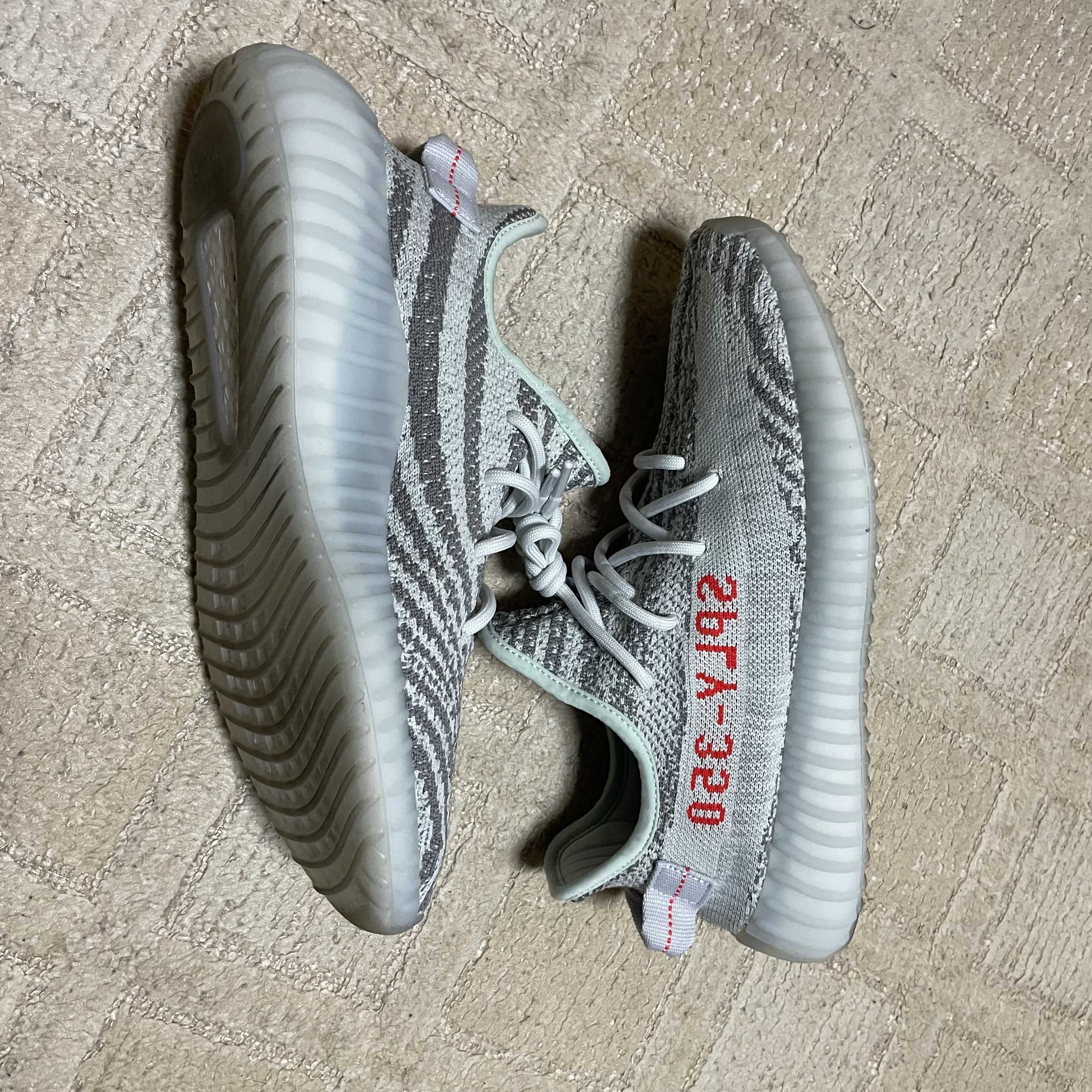 adidas YEEZY Boost 350 V2 "Blue Tint"
