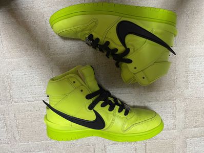 AMBUSH × NIKE DUNK HIGH "FLASH LIME"