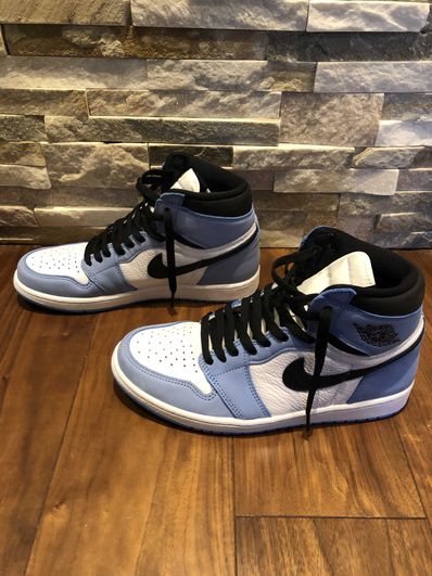Nike Air Jordan 1 High OG "University Blue"