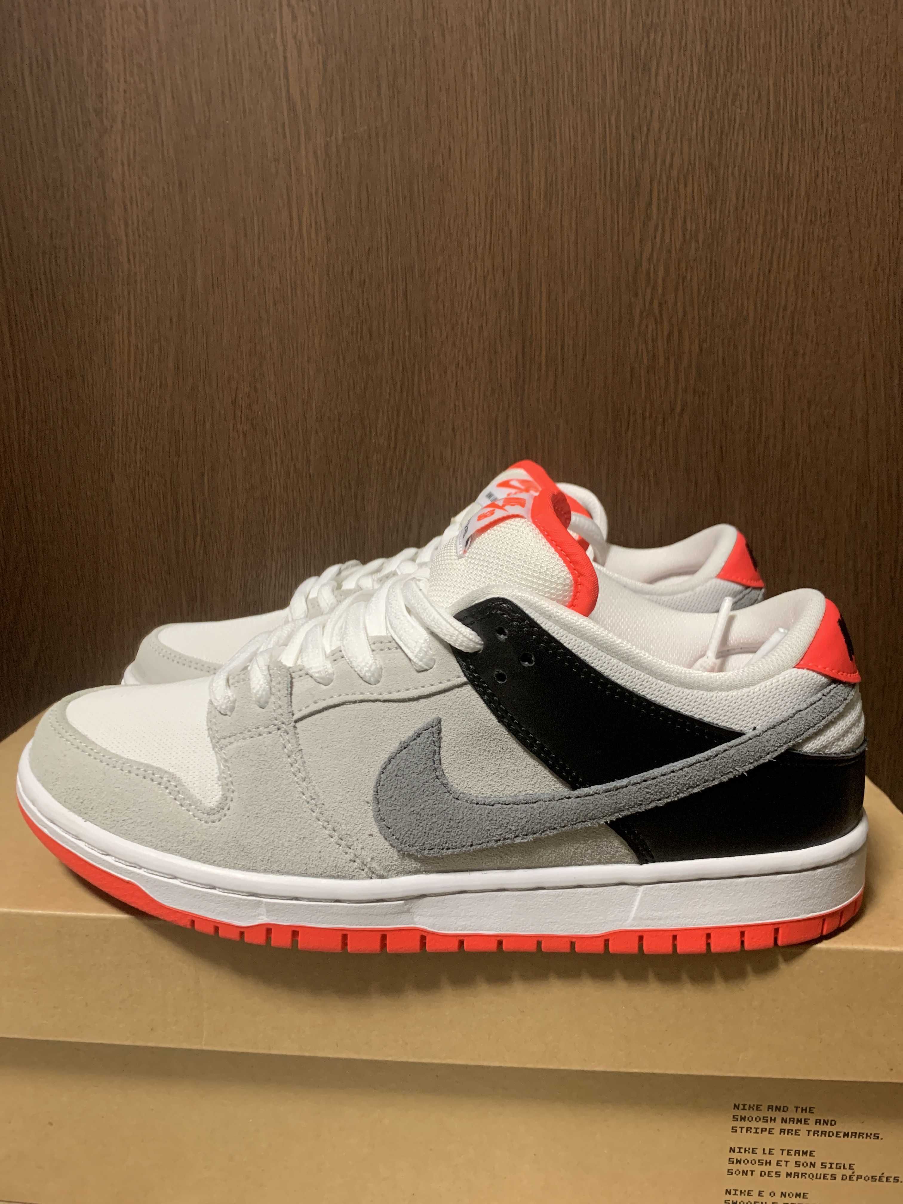 Nike SB Dunk Low "Infrared"
