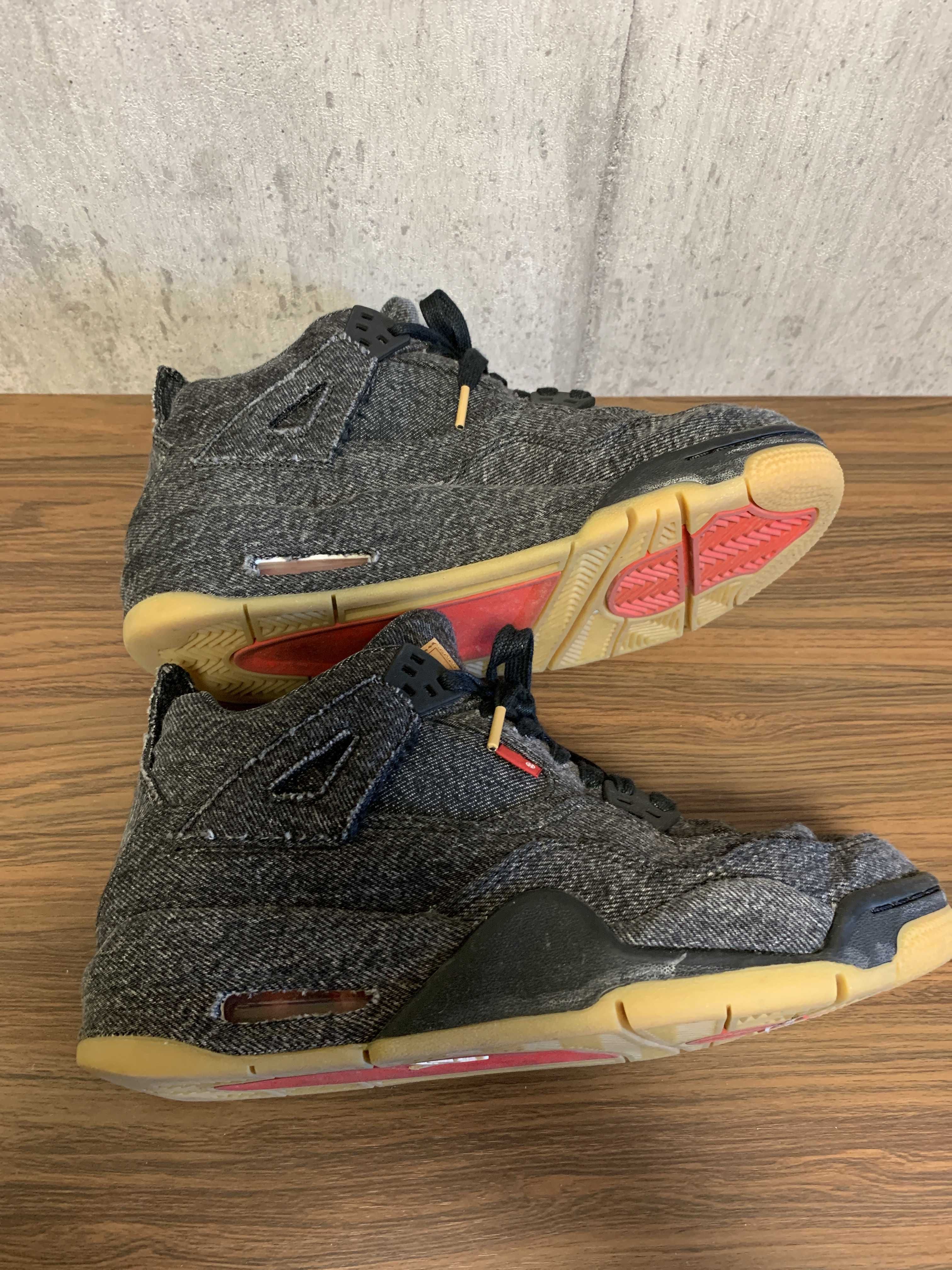 LEVI’S × NIKE GS AIR JORDAN 4 BG "BLACK DENIM"(タグ:LEVIS®)