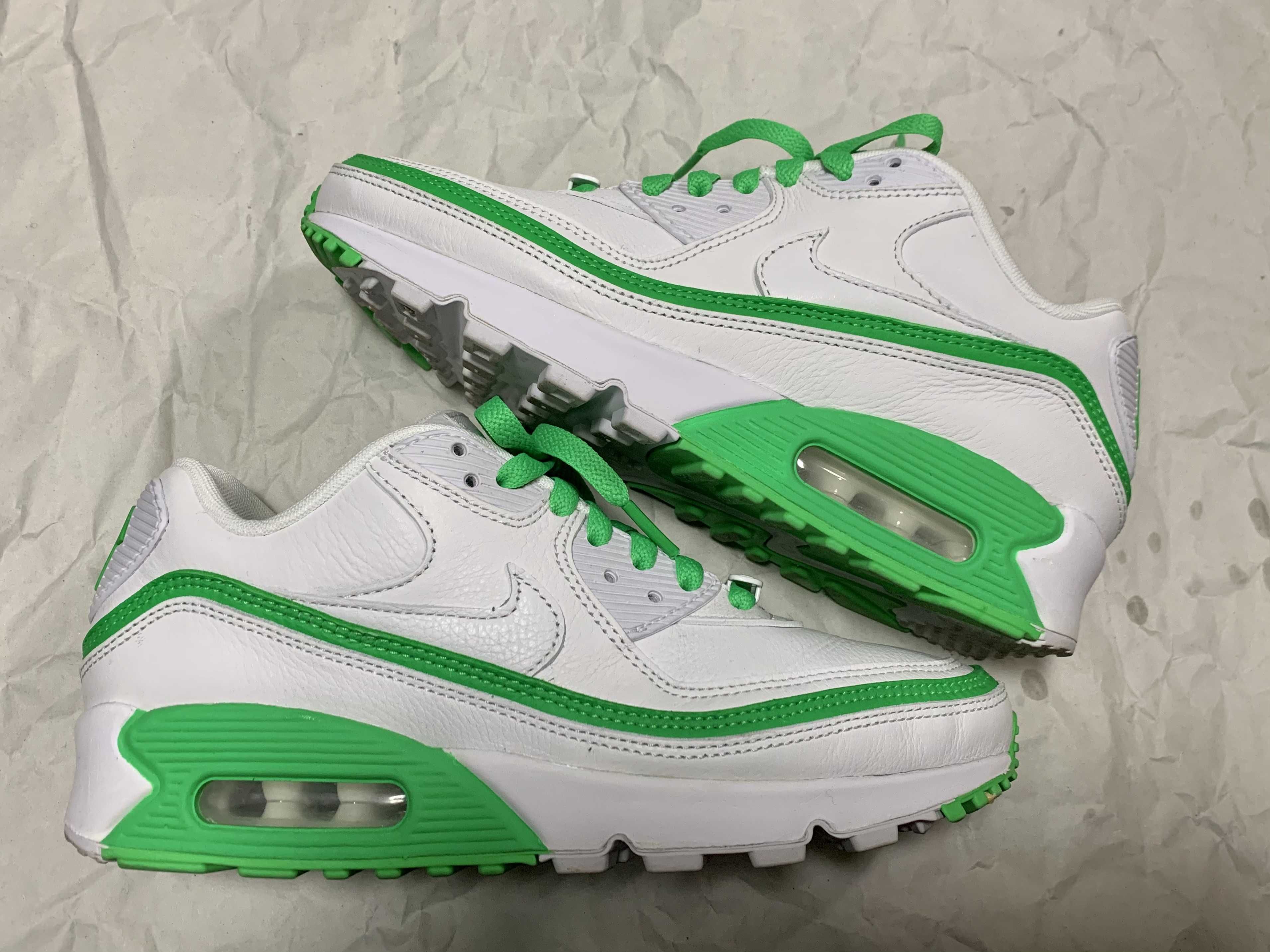 UNDEFEATED × Nike Air Max 90 "White/Green"