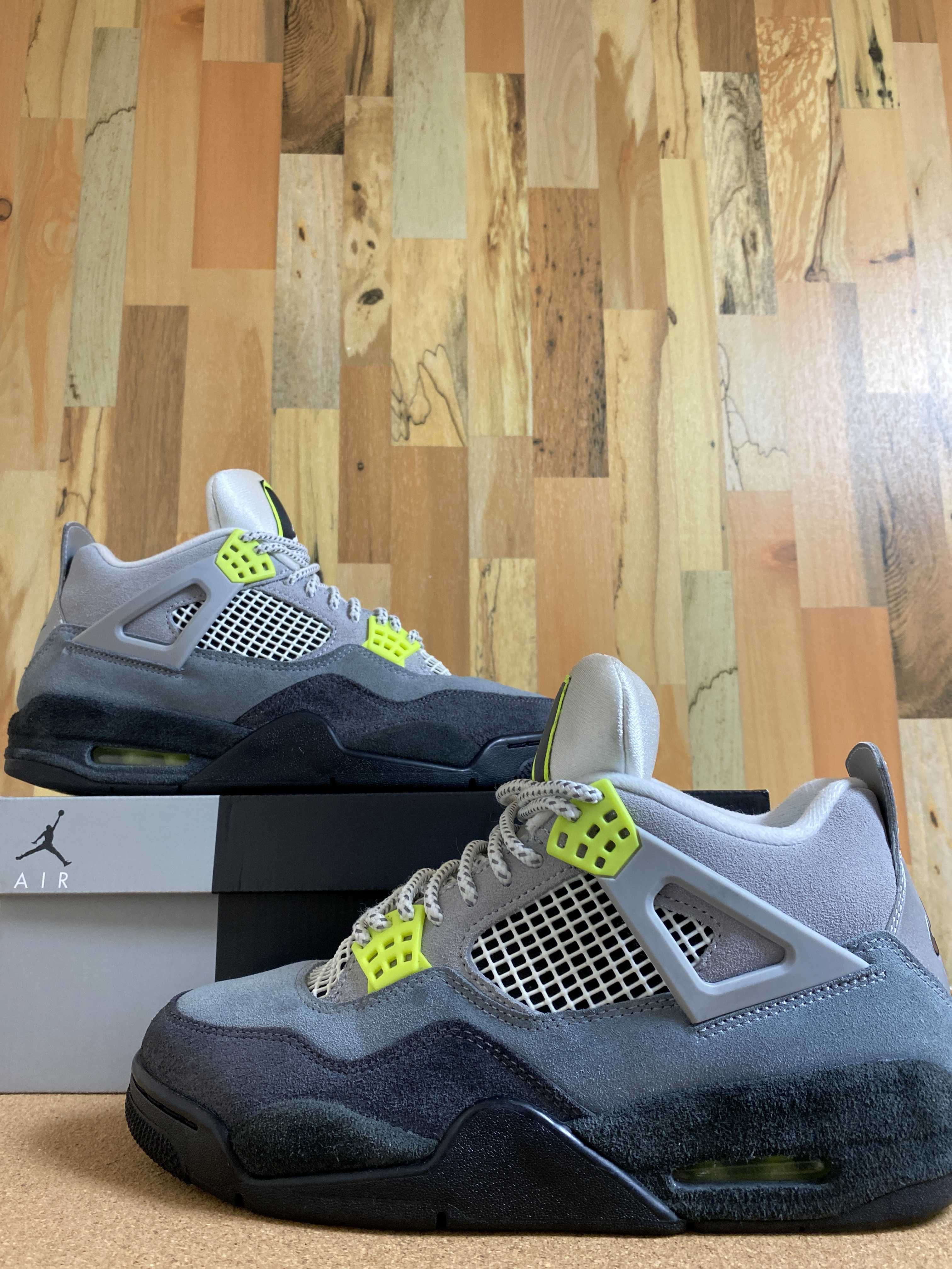 NIKE AIR JORDAN 4 RETRO LE "NEON"