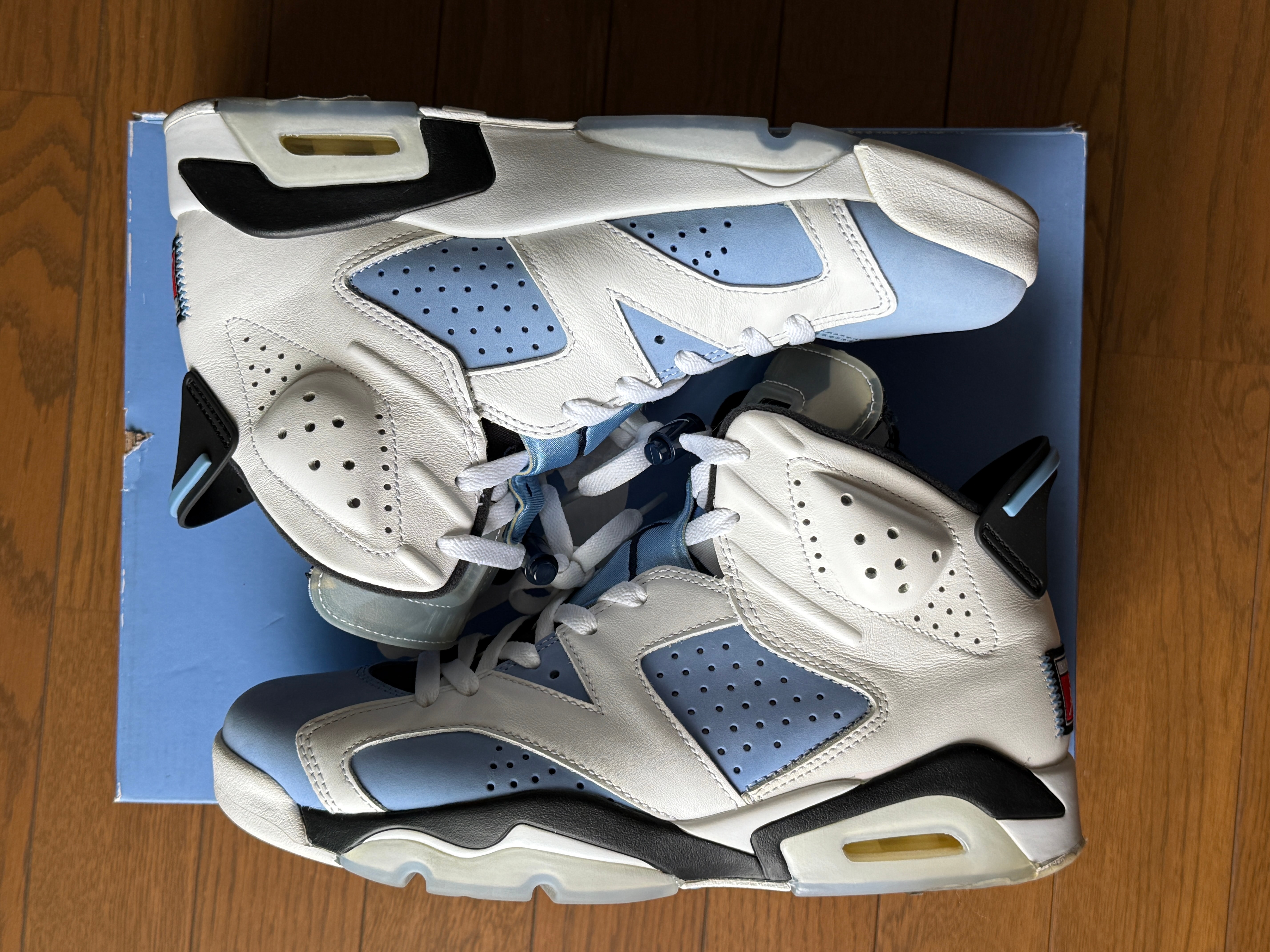 Nike Air Jordan 6 "UNC"