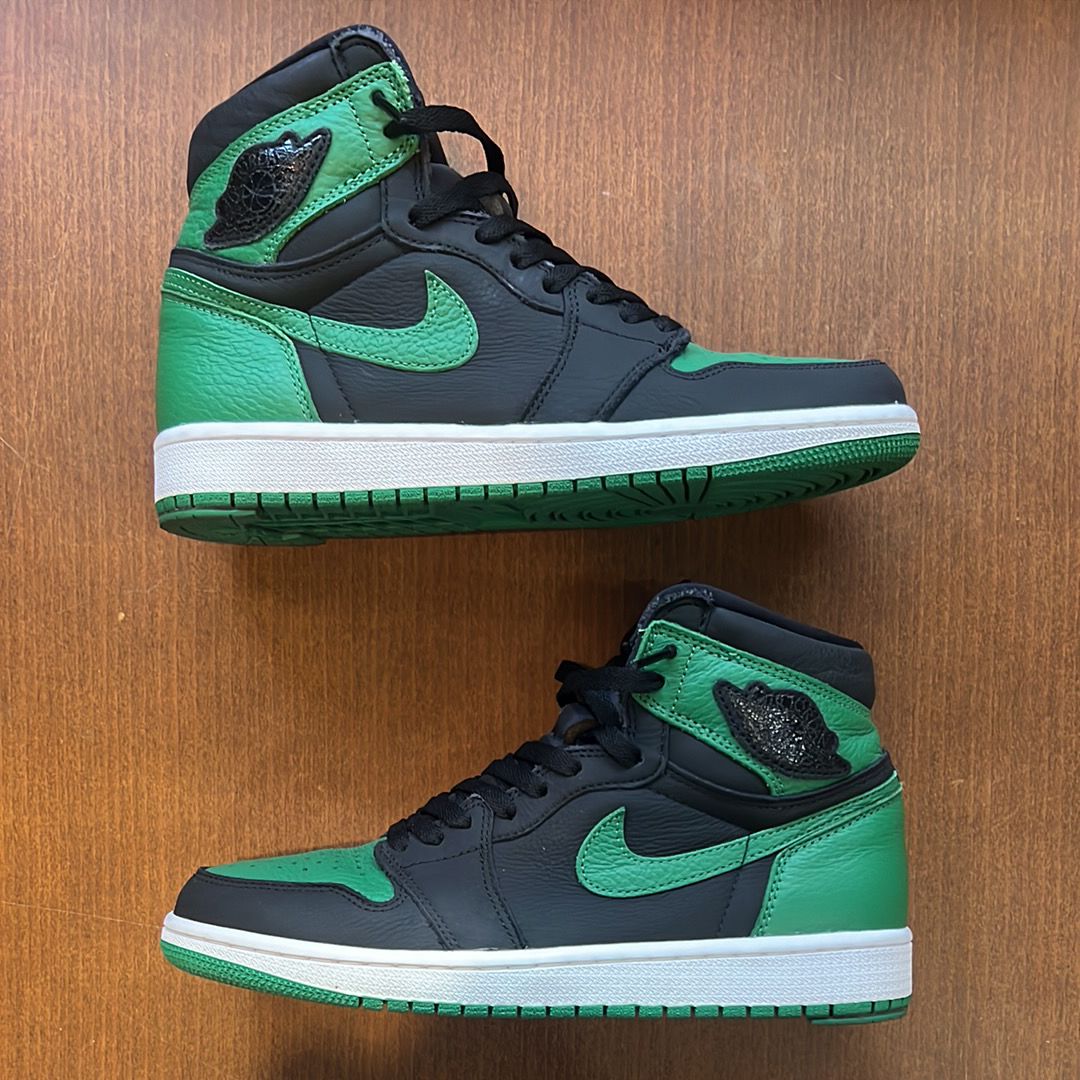 Nike Air Jordan 1 Retro High OG "Black/Pine Green" (2020)      