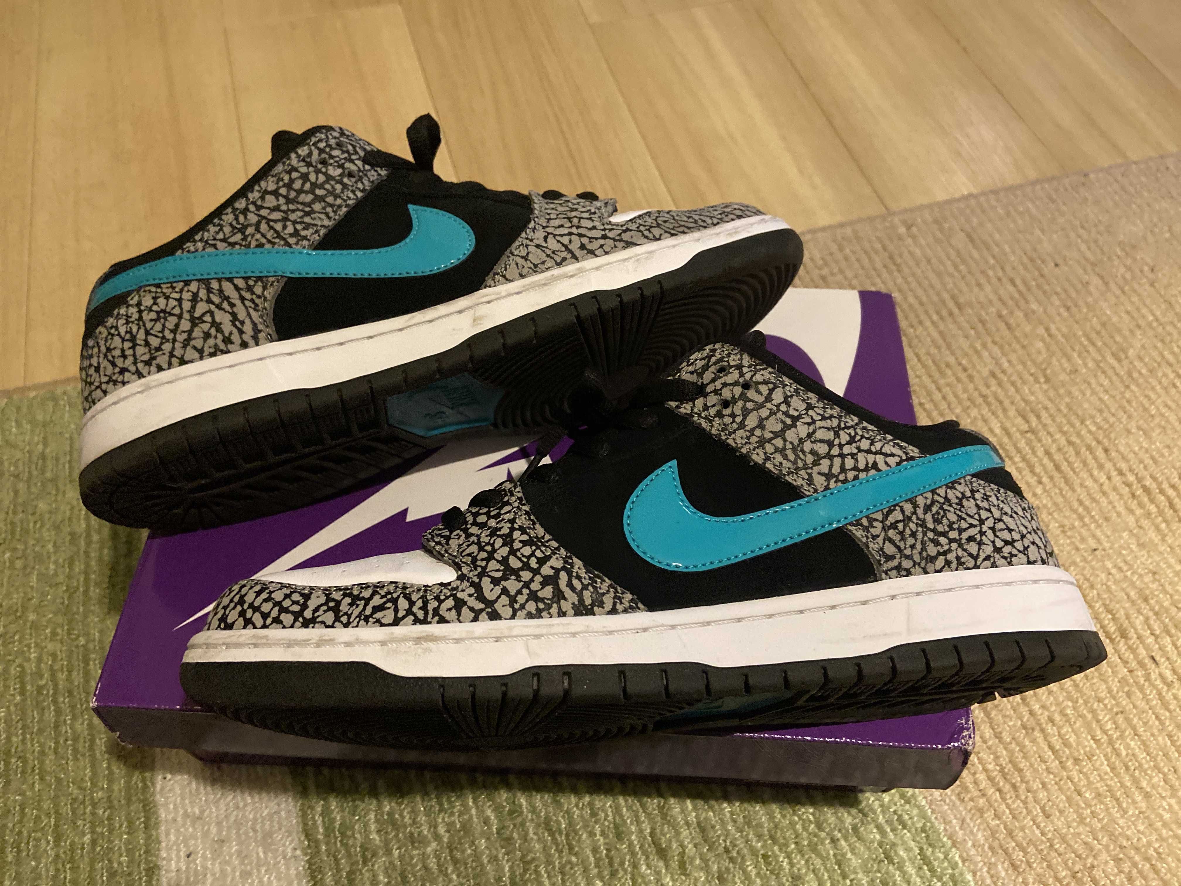 Nike SB Dunk Low "Elephant/Safari"