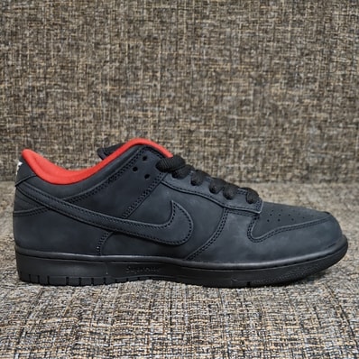 Supreme × Nike SB Dunk Low "Black" (25FW Week2)