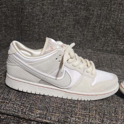 Nike SB Dunk Low PRM City of Love "Sail/White"