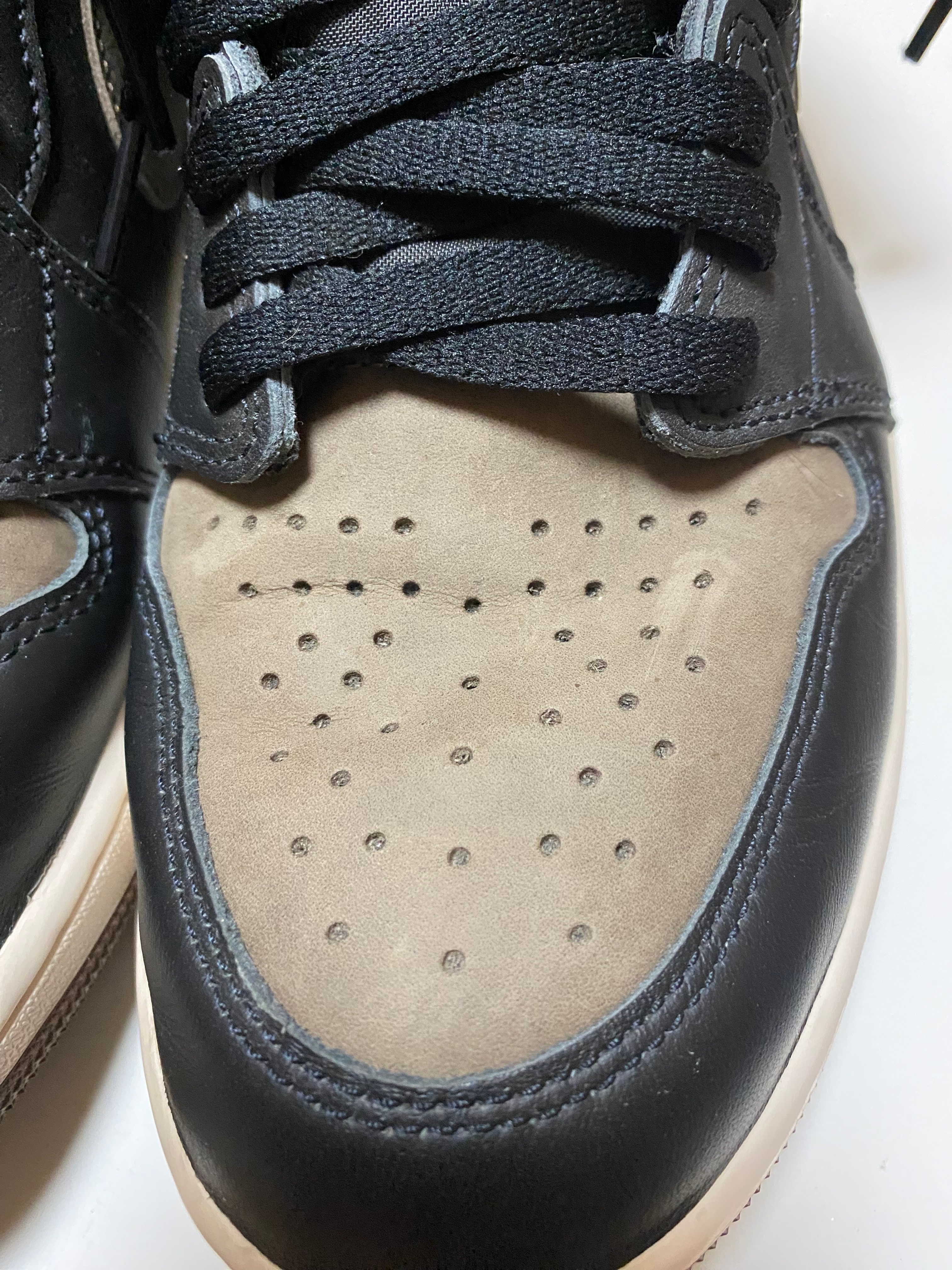 Nike Air Jordan 1 Retro High OG "Palomino"