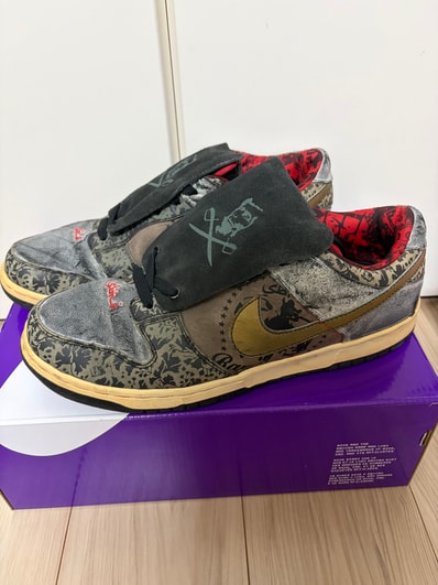Nike SB Dunk Low "SBTG"